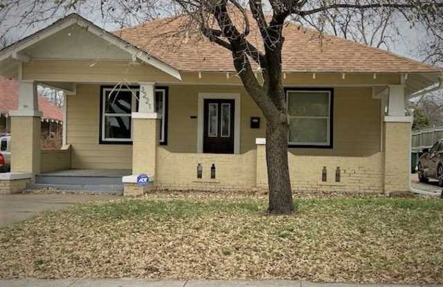 3221 Lipscomb Street - 3221 Lipscomb Street, Fort Worth, TX 76110
