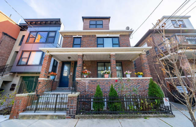 32 SHERMAN AVE - 32 Sherman Avenue, Jersey City, NJ 07307