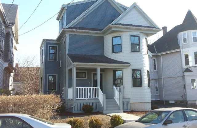 Nice 3 bed in the heart of Allston photos photos