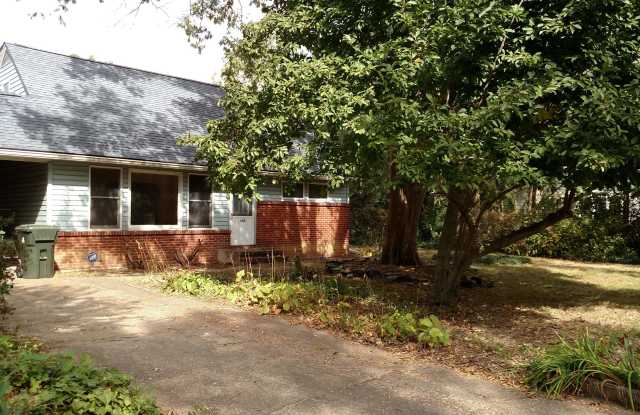 102 Dallas Avenue - 102 Dallas Avenue, Newark, DE 19711