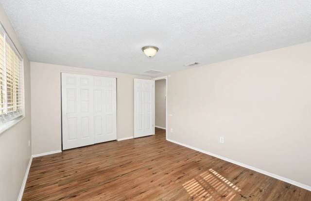 7730 Seashore Dr Gallery 3
