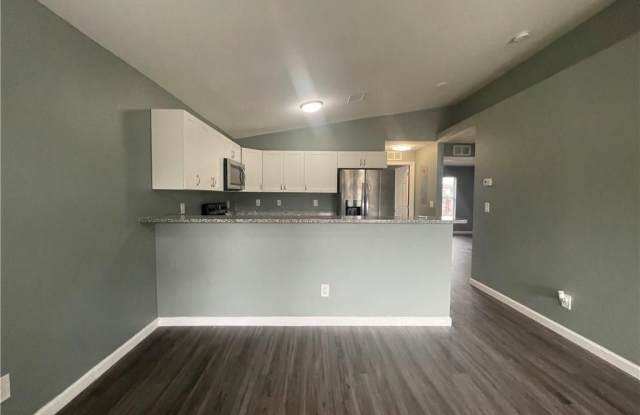 4806 24th Street SW Gallery 2