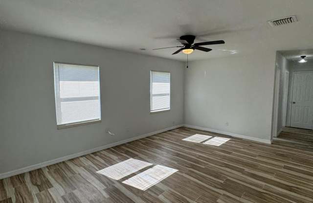608 Japonica Drive Gallery 4