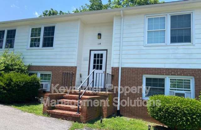 1614 Plunkett St photos photos