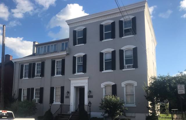 33 W Fayette St photos photos