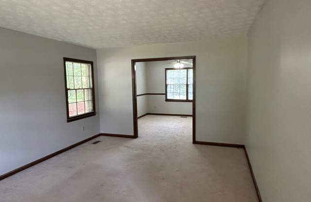 504 Stoneybrook Drive, Jacksonville Gallery 4