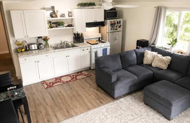 7229 Kuamoo Road - A- 2 bed with loft Gallery 3