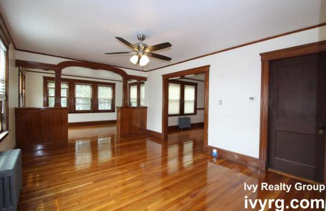 24-26 Edgecliff Rd. Gallery 1