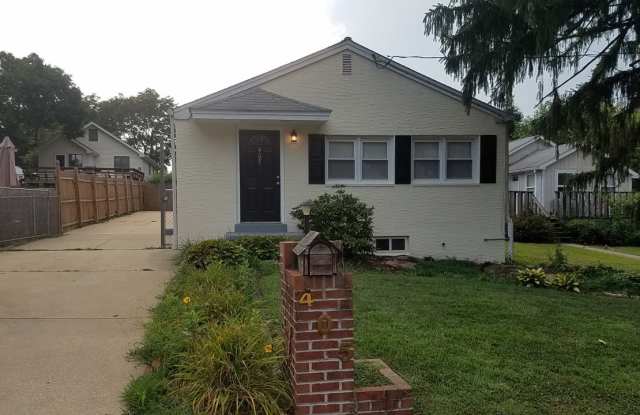 405 Hillside Ave photos photos