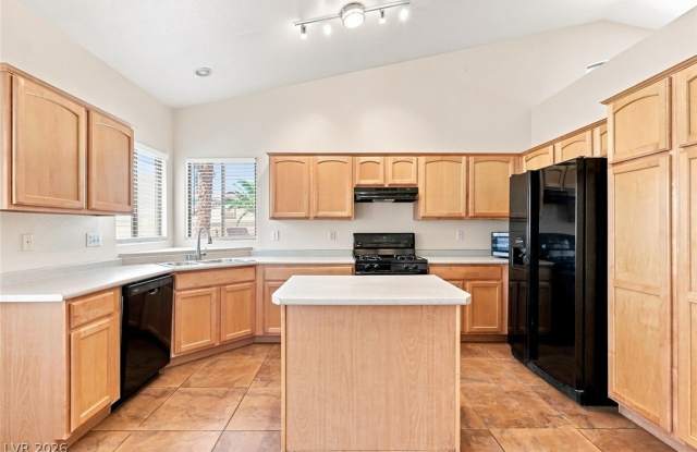 7589 Splashing Rock Drive Gallery 3