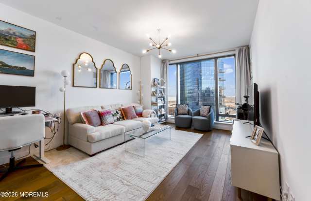 99 Hudson Street Gallery 1