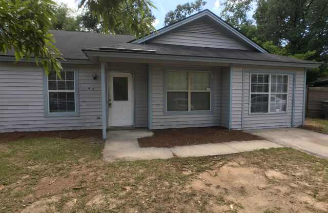 Three Bedroom House on Savannah Southside photos photos