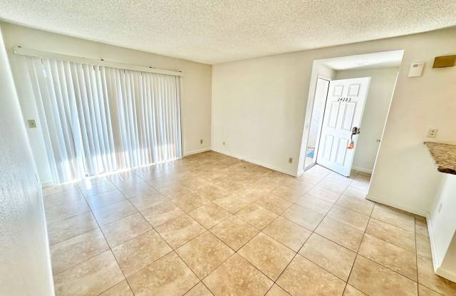 Charming 1 Bed 1 Bath in a gated community. Gallery 4