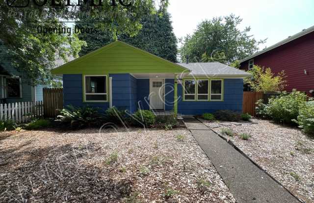1521 5th Ave SE photos photos