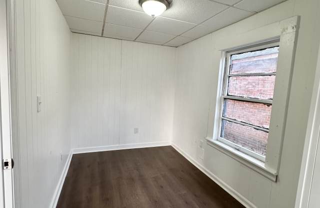 112 Kappa Avenue South Gallery 2