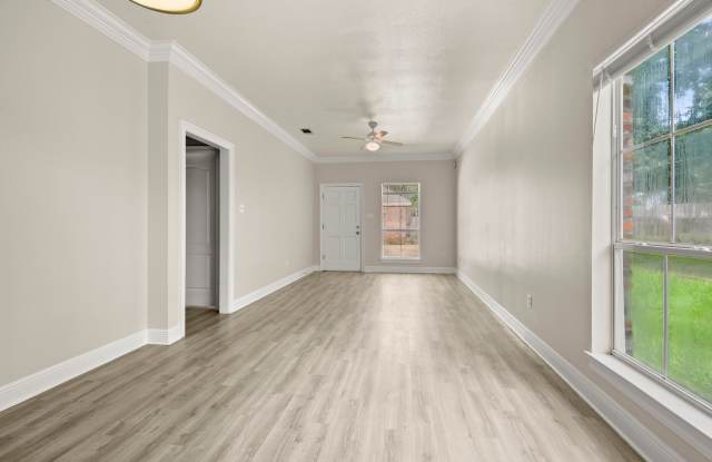 18623 Greenwell Springs Road - A Gallery 3