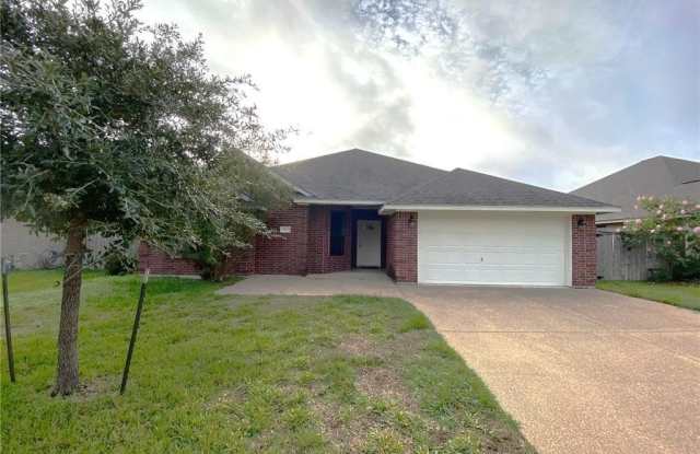904 LaDove St photos photos