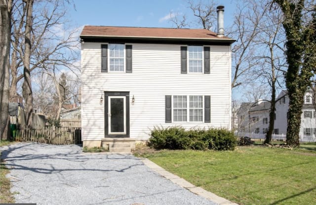 129 ELLIS STREET - 129 Ellis Street, Haddonfield, NJ 08033