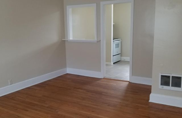 111 South St - 1 - 111 South St, Carrollton, GA 30117
