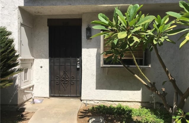 380 Hawaii Way - 380 Hawaii Way, Placentia, CA 92870