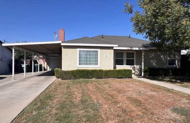 Coming Soon! - 549 North North Place, Tulare, CA 93274