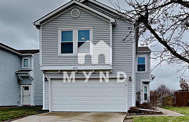 1317 Kenwood Dr - 1317 Kenwood Drive, Greenwood, IN 46143