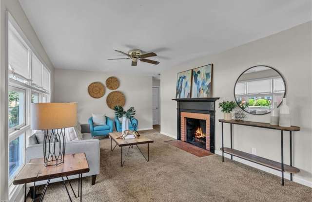 Charming Brick Ranch Gallery 4