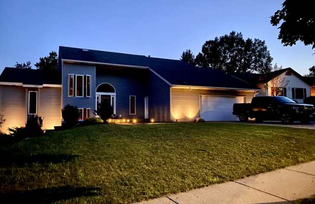 2630 Glencairin Dr Nw photos photos