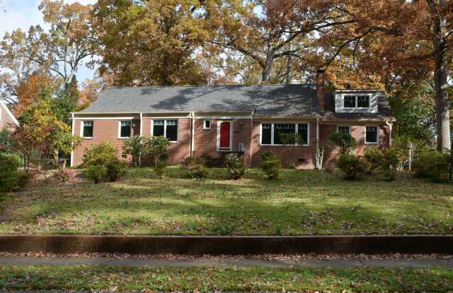 HERE SHE IS!!! photos photos