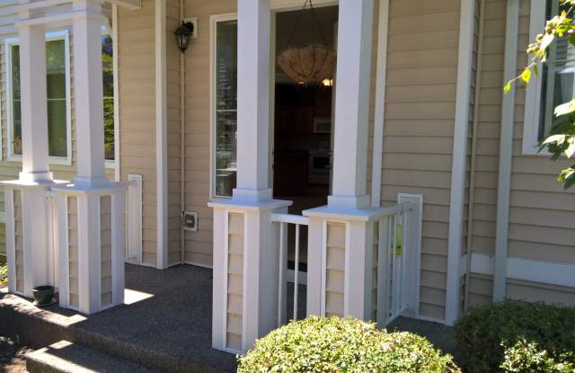 2125 B Bobs Hollow Lane, DuPont, WA 98327 photos photos