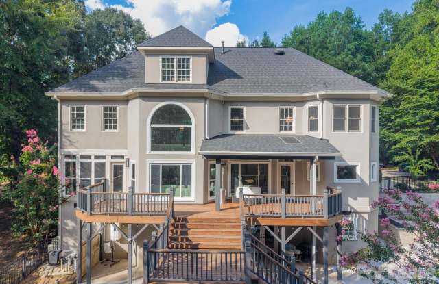 2006 Sandy Pond Lane Gallery 3