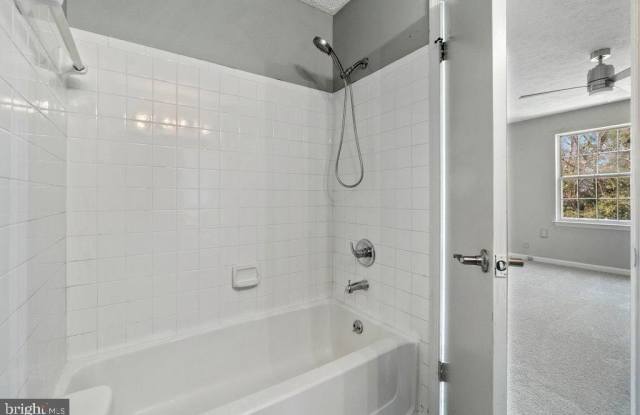 10477 CAMPUS Way S Gallery 2