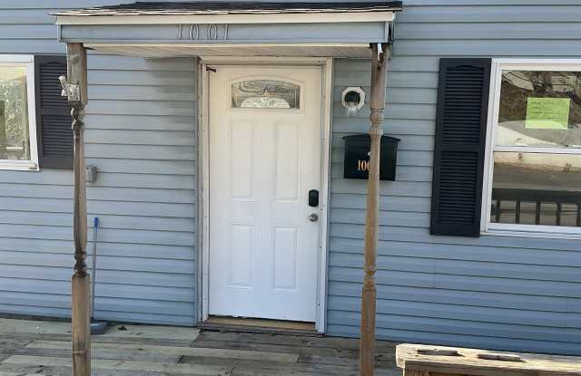 1001 Circle Dr Gallery 2
