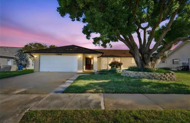 10843 HARBORSIDE Drive Gallery 1