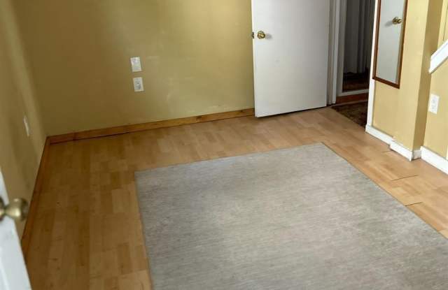 64 Lawrence Avenue photos photos