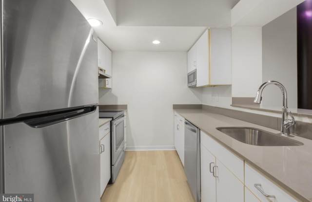 303 VINE Street unit: 109 - 303 Vine Street, Philadelphia, PA 19106