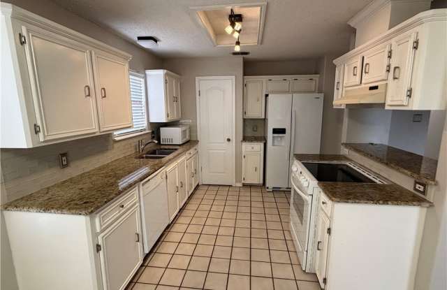 5318 Spring Brook Drive Gallery 2