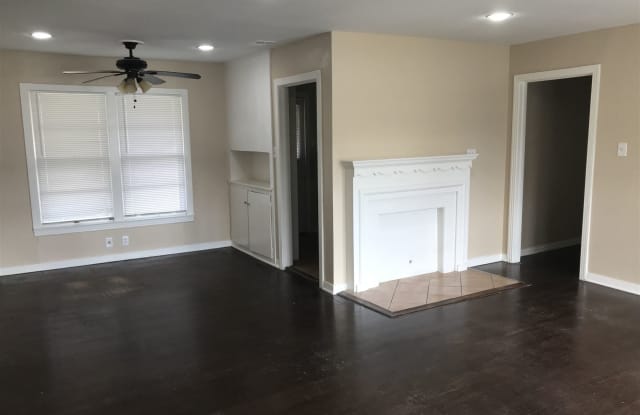 901 Uta Blvd - 901 Uta Boulevard, Arlington, TX 76013