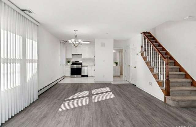 27 Woodside Avenue Gallery 2