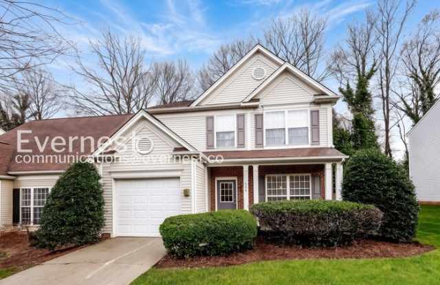 834 Autumn Rain Lane Gallery 2