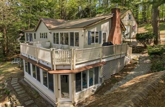 487 Forest Road photos photos