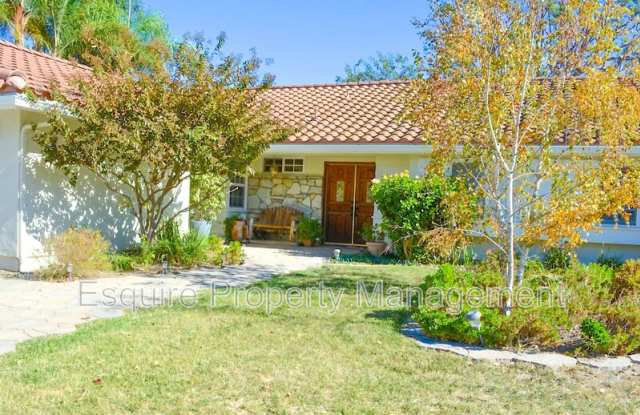 1458 DARA ST photos photos