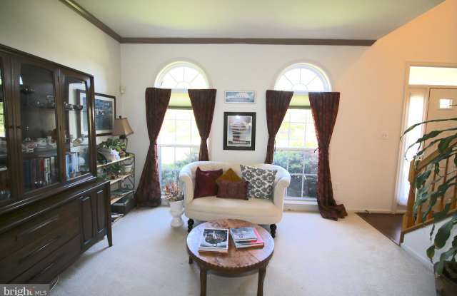 13526 PACE COURT Gallery 3