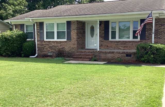 215 Forest View Drive photos photos