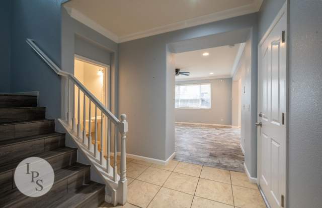 Fresno Eastside Home, 4BR/2.5BA, Built 2013 with attached two car garage Gallery 3