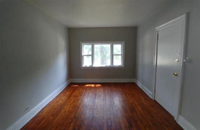 108 Greenwood pl - Unit 1 Gallery 2