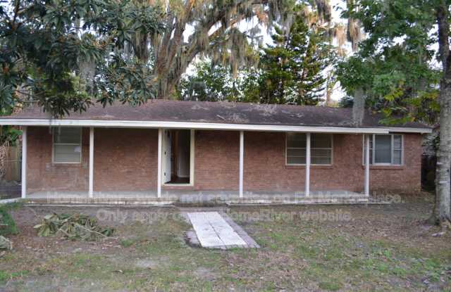 3625 Cochran St - 3625 Cochran Street, Paradise Heights, FL 32703 3625 Cochran St - 3625 Cochran Street, Paradise Heights, FL 32703