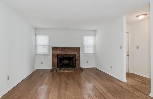 11227 Johnston Road Gallery 4