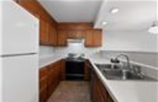 2733 Cottage Place - 1 Gallery 3