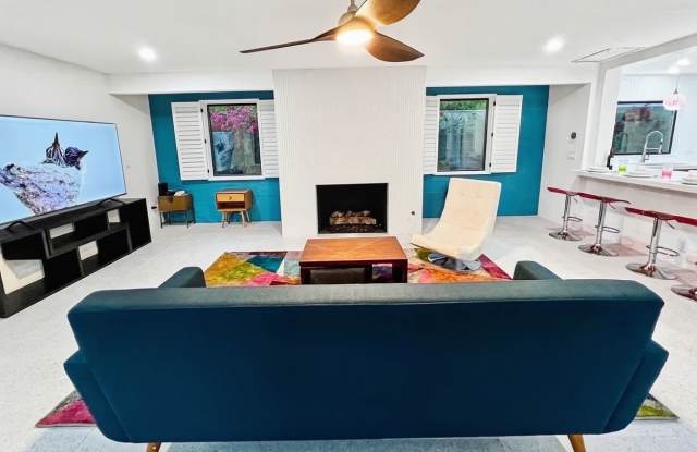 1523 East San Lorenzo Road Gallery 4